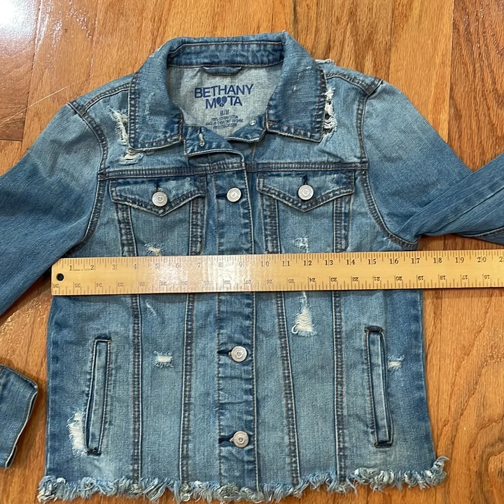 Bethany Mota 100% Cotton Size Medium Jean Jacket Punk Lives Frayed Hems Blue - Picture 5 of 14